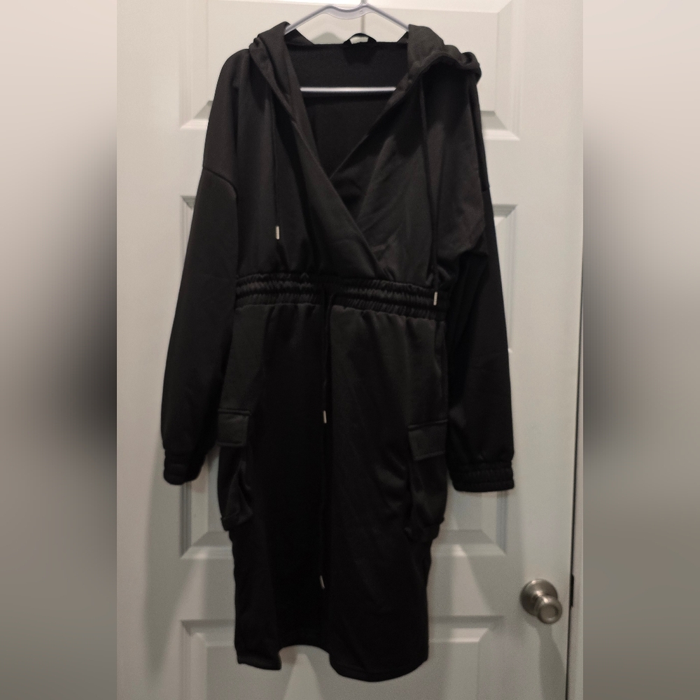 Chic Black Hooded Casual Dress